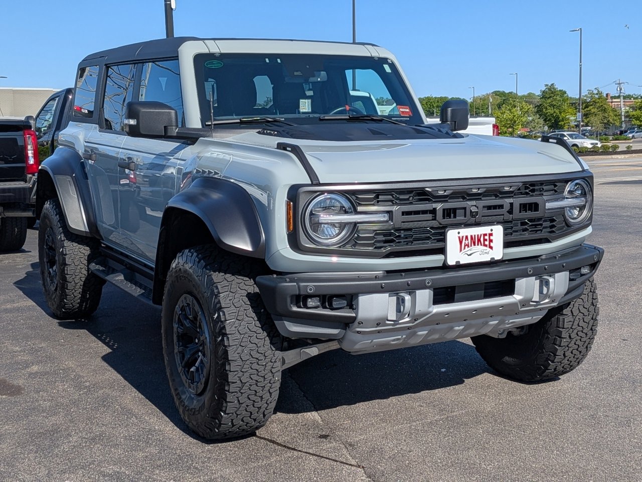 2023 Ford Bronco Raptor 4x4's photo