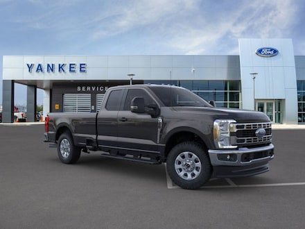2025 Ford Super Duty F-350 SRW XLT TRUCK