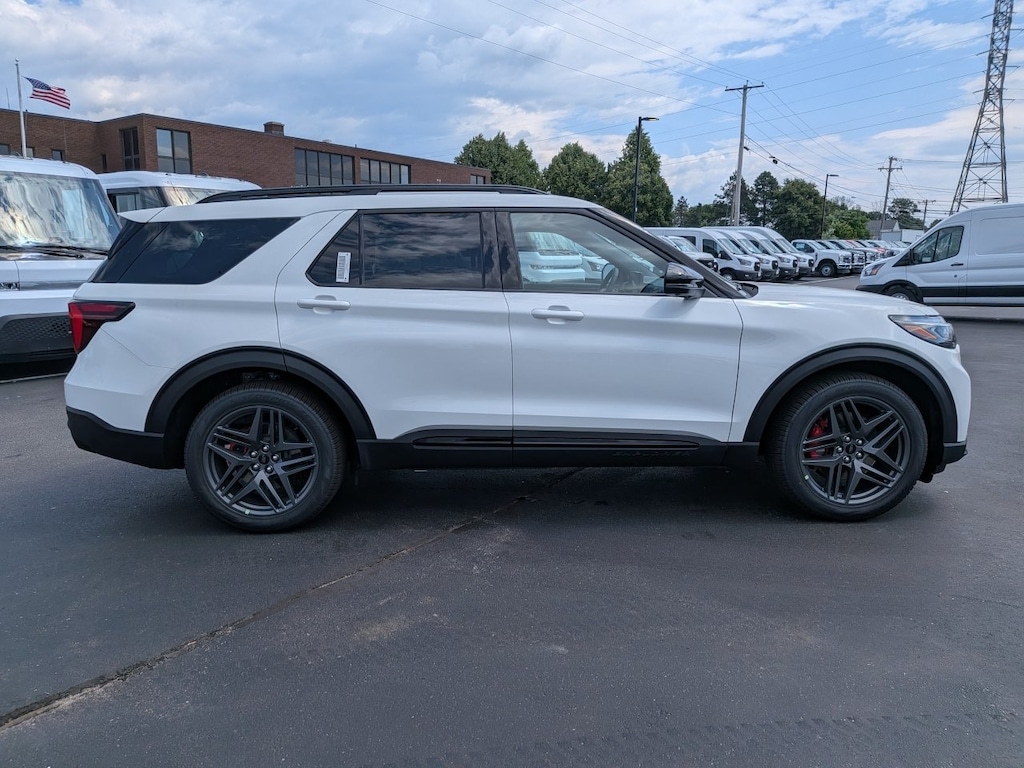 New 2026 Ford Explorer ST SUV