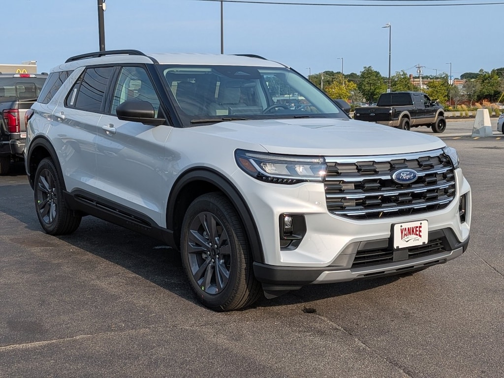 New 2026 Ford Explorer Active w/200A Pkg SUV