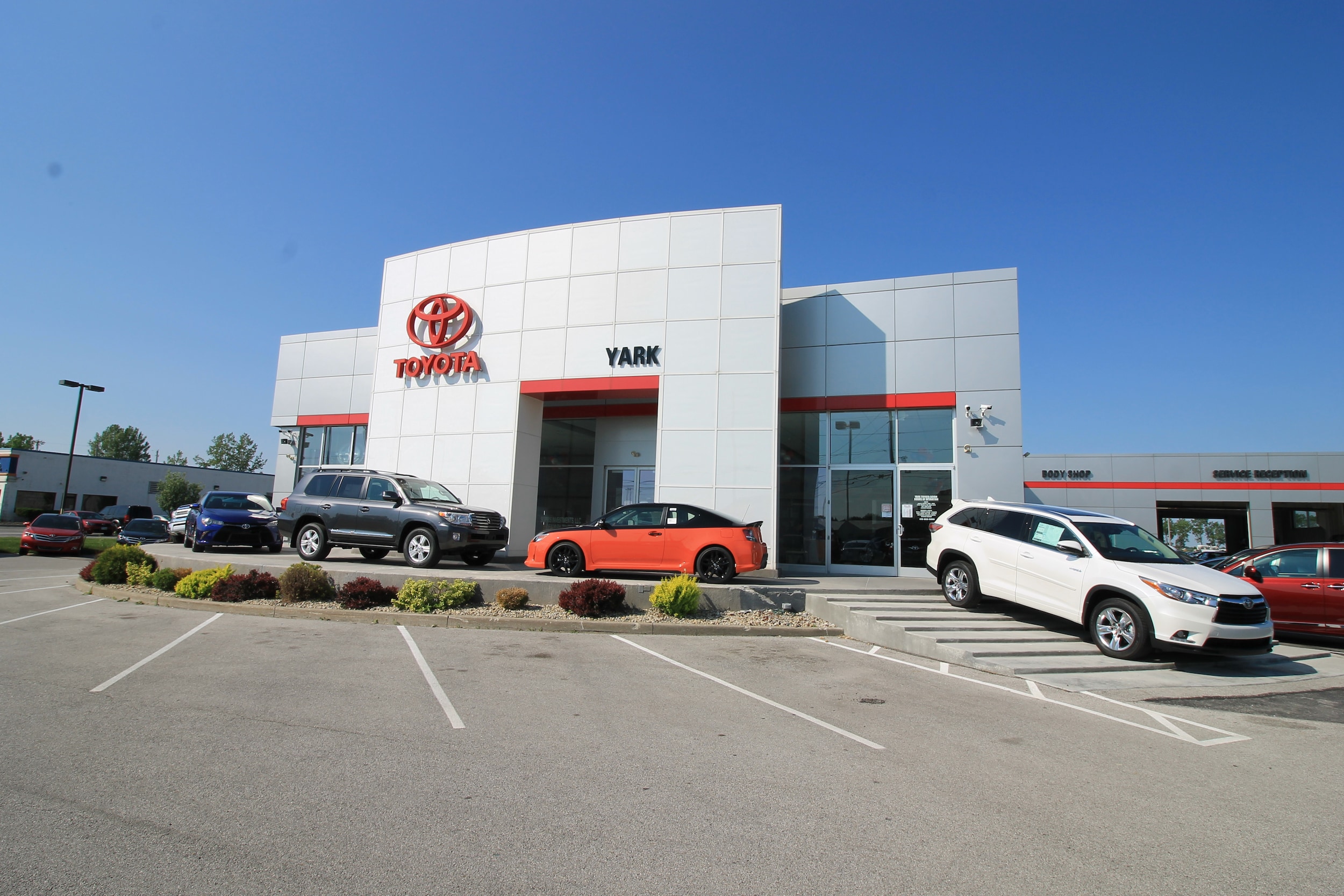 about yark automotive group serving farmington hills oh