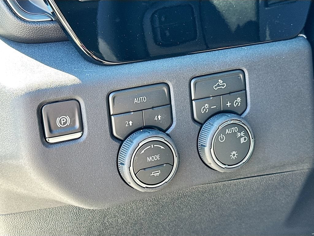 2026 Chevrolet Silverado 1500 LT - Photo 14