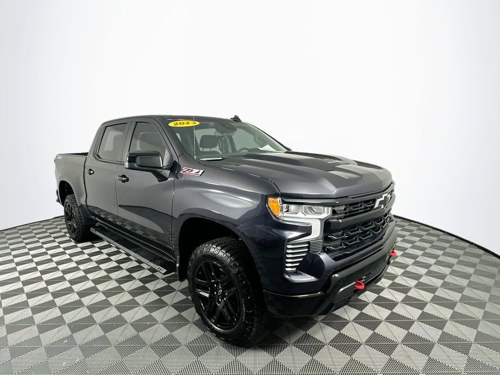 Used 2023 Chevrolet Silverado 1500 LT Trail Boss with VIN 3GCUDFED2PG108968 for sale in Perrysburg, OH