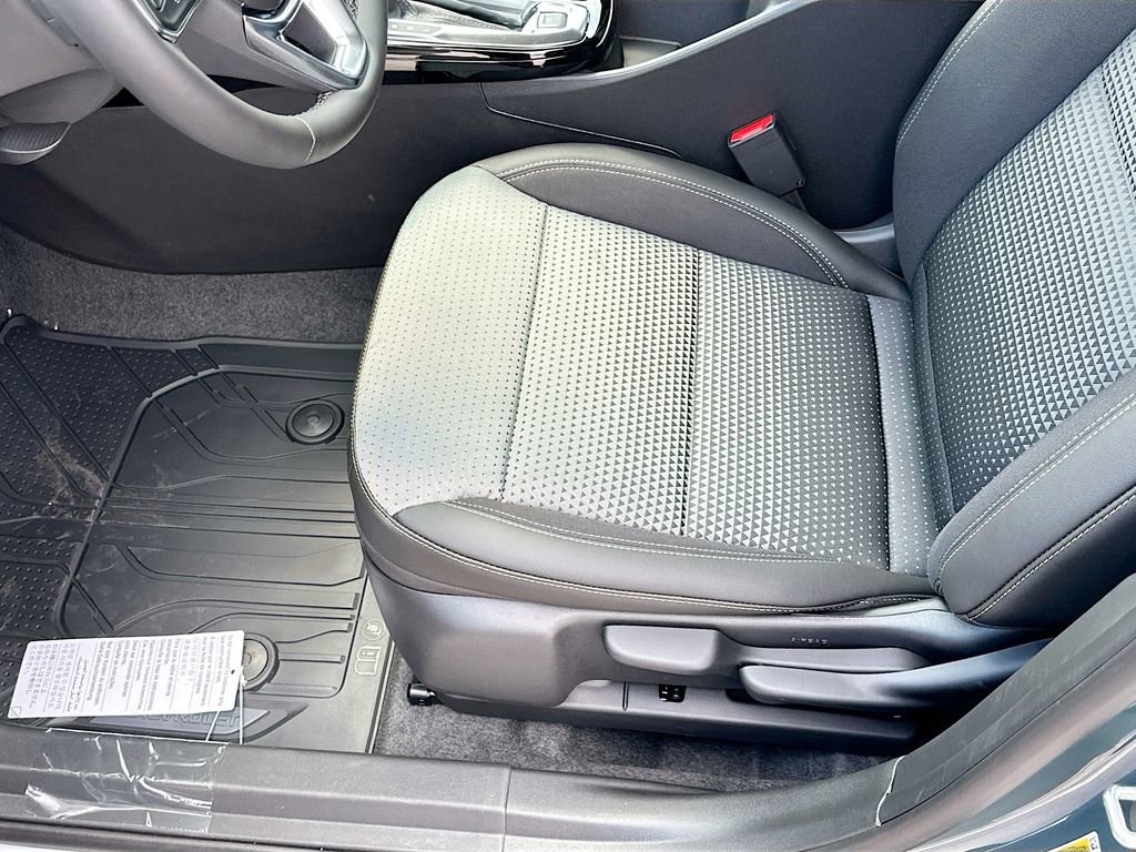 2026 Chevrolet Trax LT - Photo 25