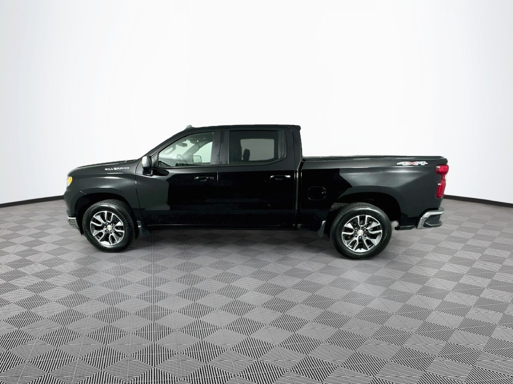 2024 Chevrolet Silverado 1500 LT - Photo 6