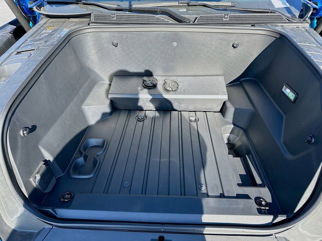 2026 Chevrolet Silverado EV LT - Photo 34