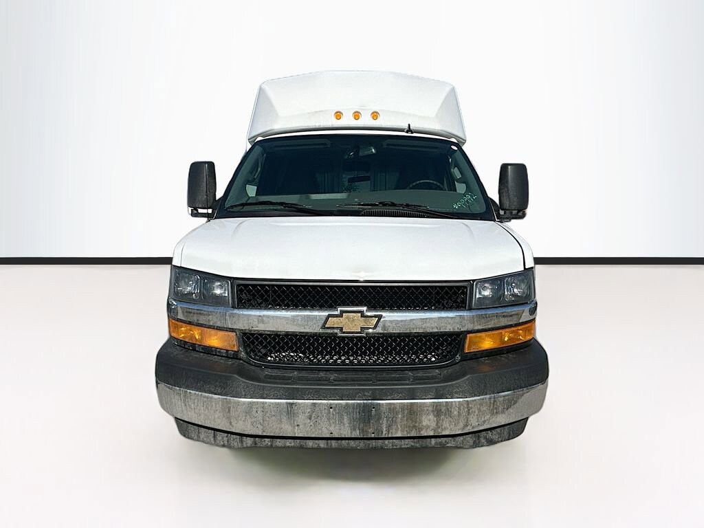 New 2026 Chevrolet Express Cutaway 3500 1WT Cutaway Van