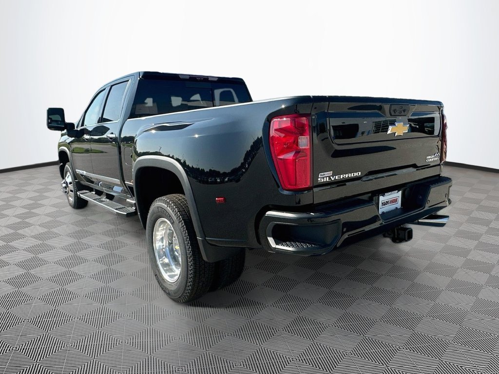 2026 Chevrolet Silverado 3500 HD High Country - Photo 6