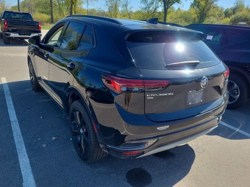 2023 Buick Envision Preferred photo 3