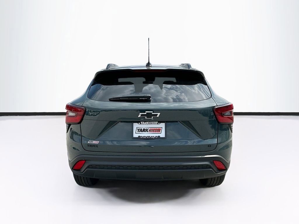 2026 Chevrolet Trax LT - Photo 8