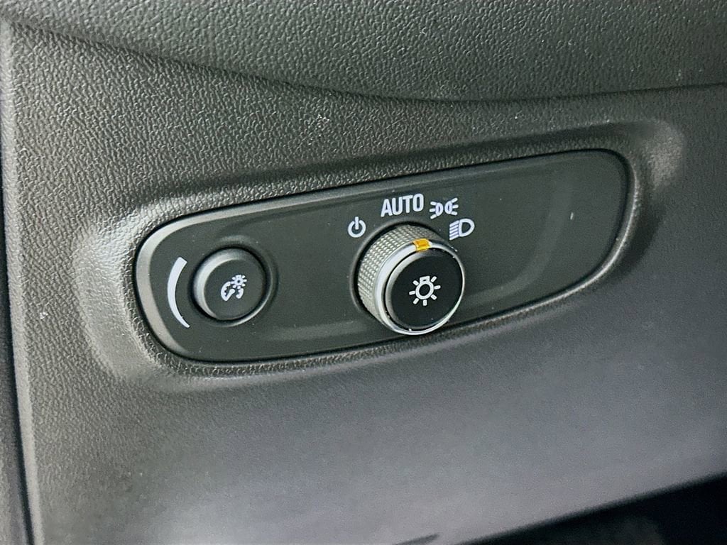 2024 Chevrolet Equinox LT - Photo 16