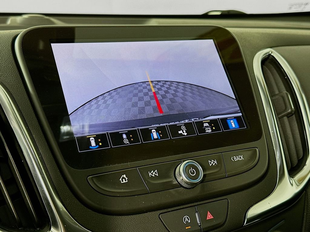 2024 Chevrolet Equinox LT - Photo 19