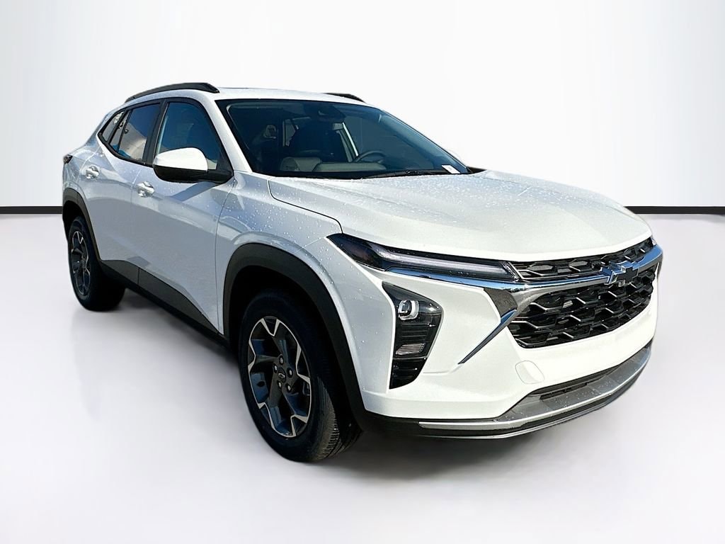 New 2026 Chevrolet Trax LT SUV