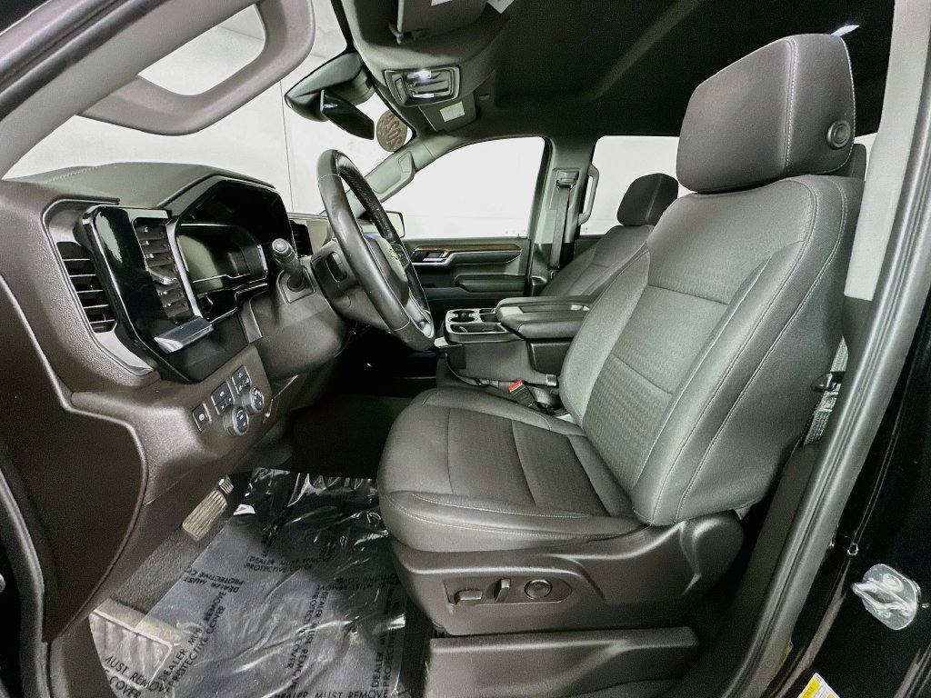 2024 Chevrolet Silverado 1500 LT - Photo 29