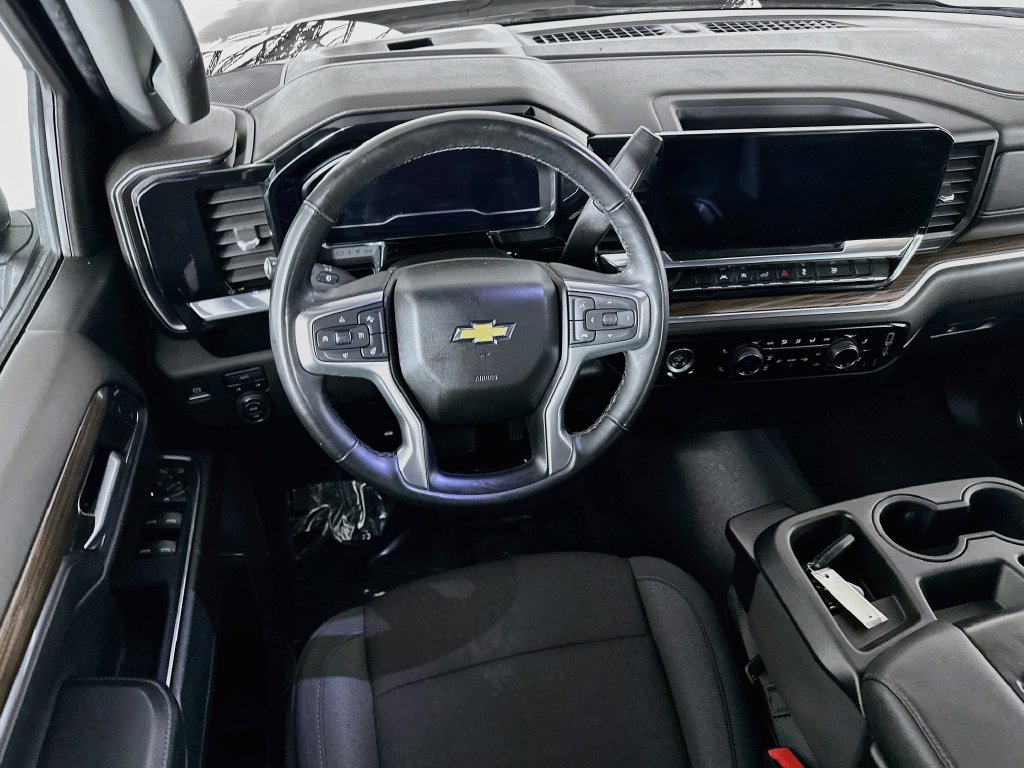 2024 Chevrolet Silverado 1500 LT - Photo 30