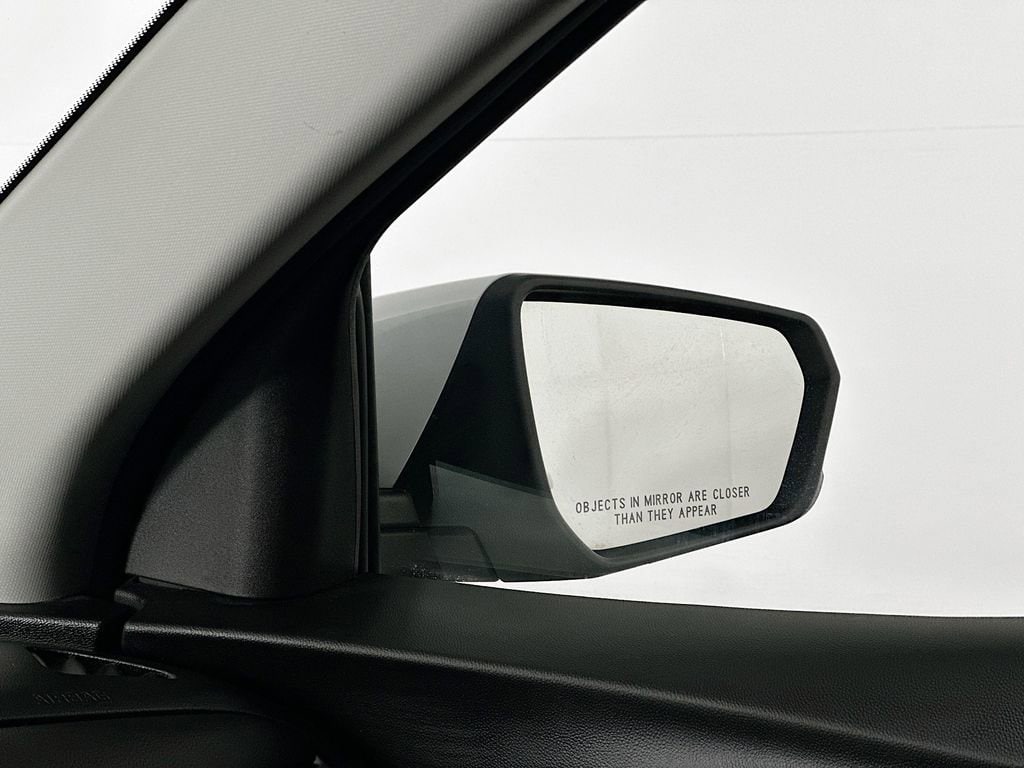 2023 Chevrolet Equinox LT - Photo 24