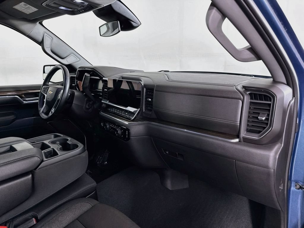 2024 Chevrolet Silverado 1500 LT - Photo 36