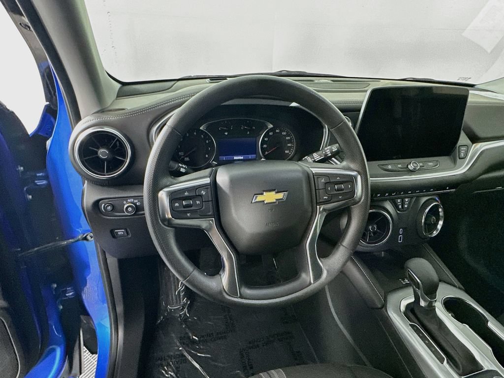 2025 Chevrolet Blazer 2LT - Photo 17
