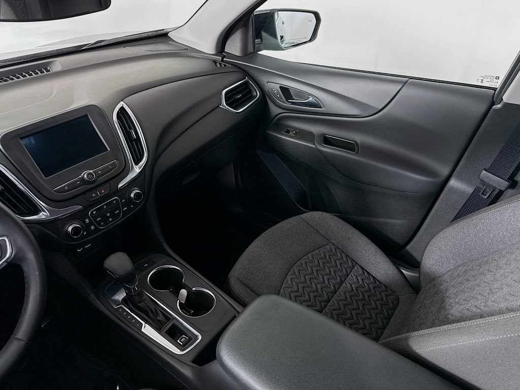 2024 Chevrolet Equinox LT - Photo 31