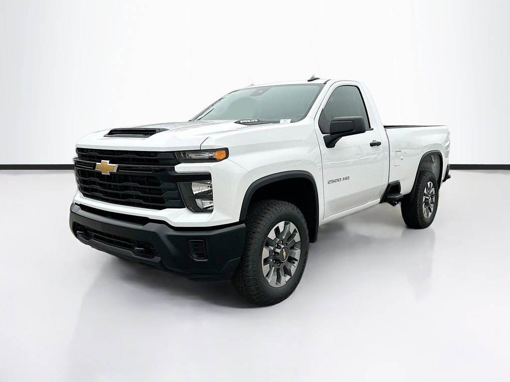2025 Chevrolet Silverado 2500HD photo 3