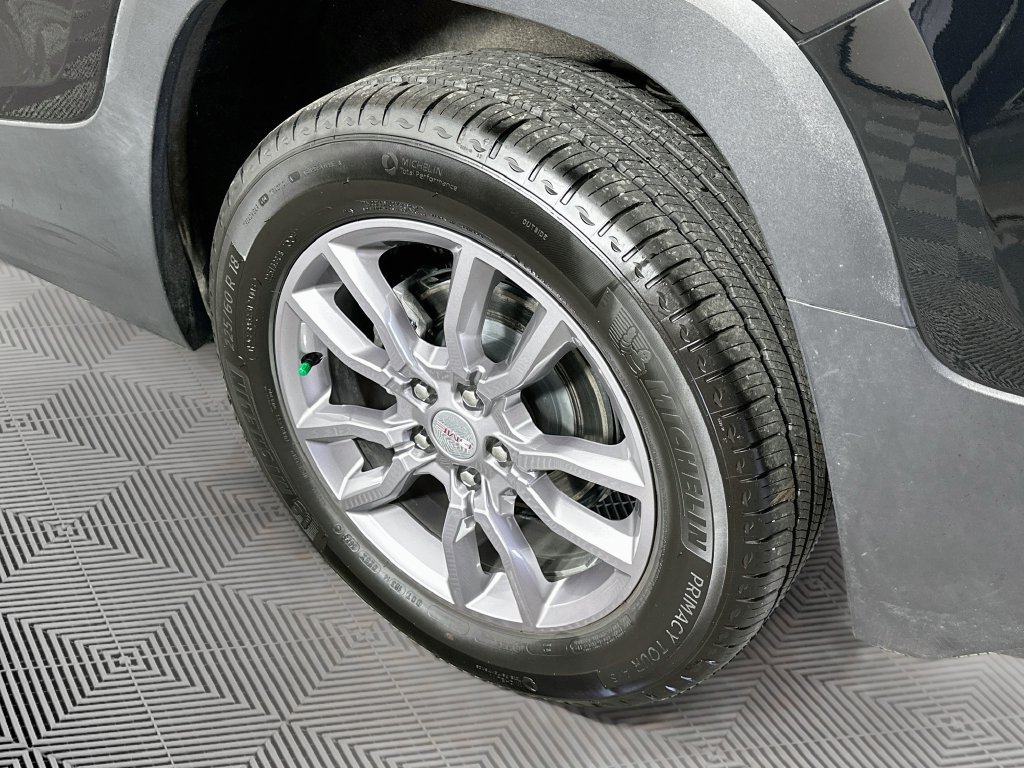2024 GMC Terrain SLT - Photo 40
