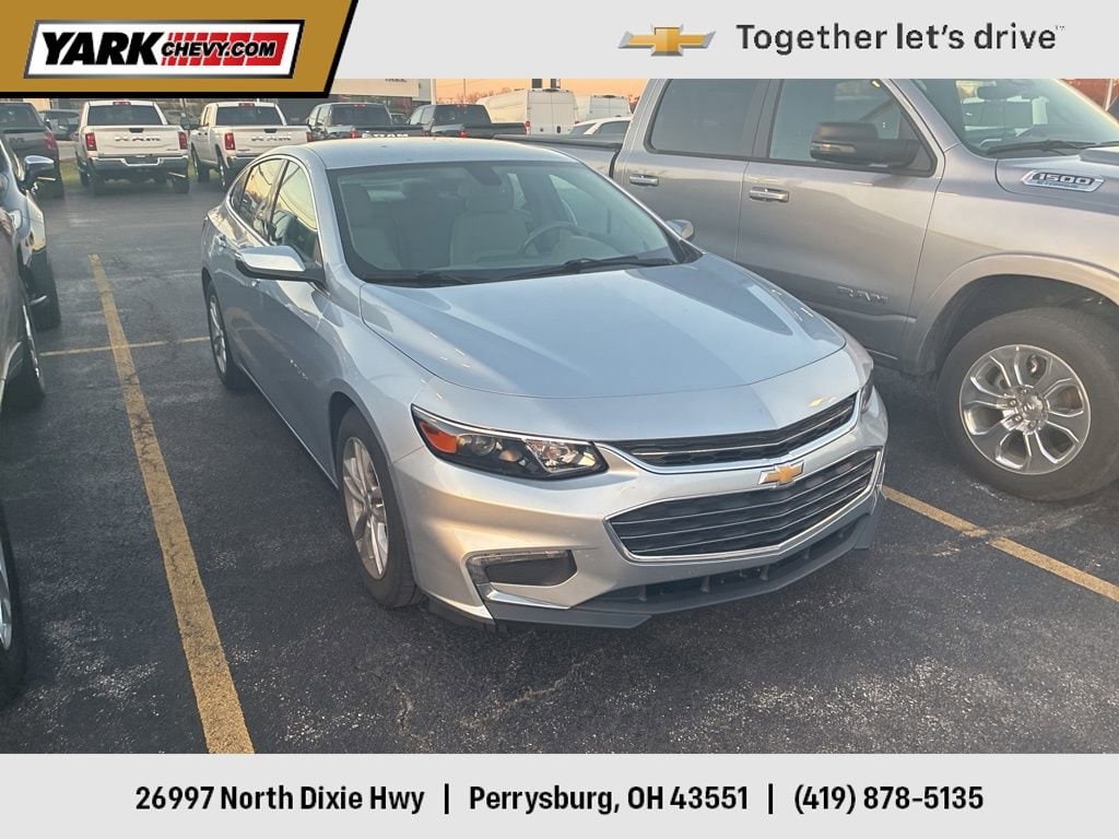 Used 2017 Chevrolet Malibu LT Sedan