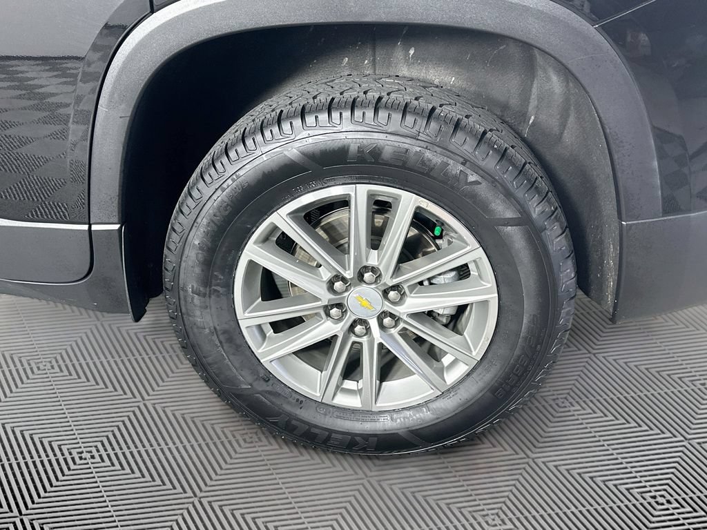 2023 Chevrolet Traverse 1LT - Photo 40