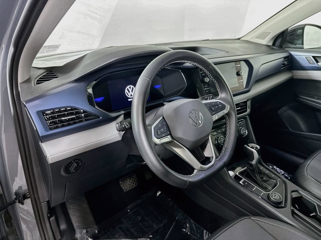 2024 Volkswagen Taos SE - Photo 15