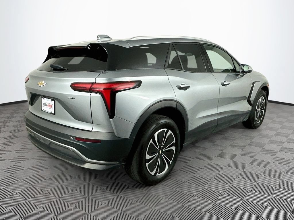 2024 Chevrolet Blazer EV LT - Photo 11