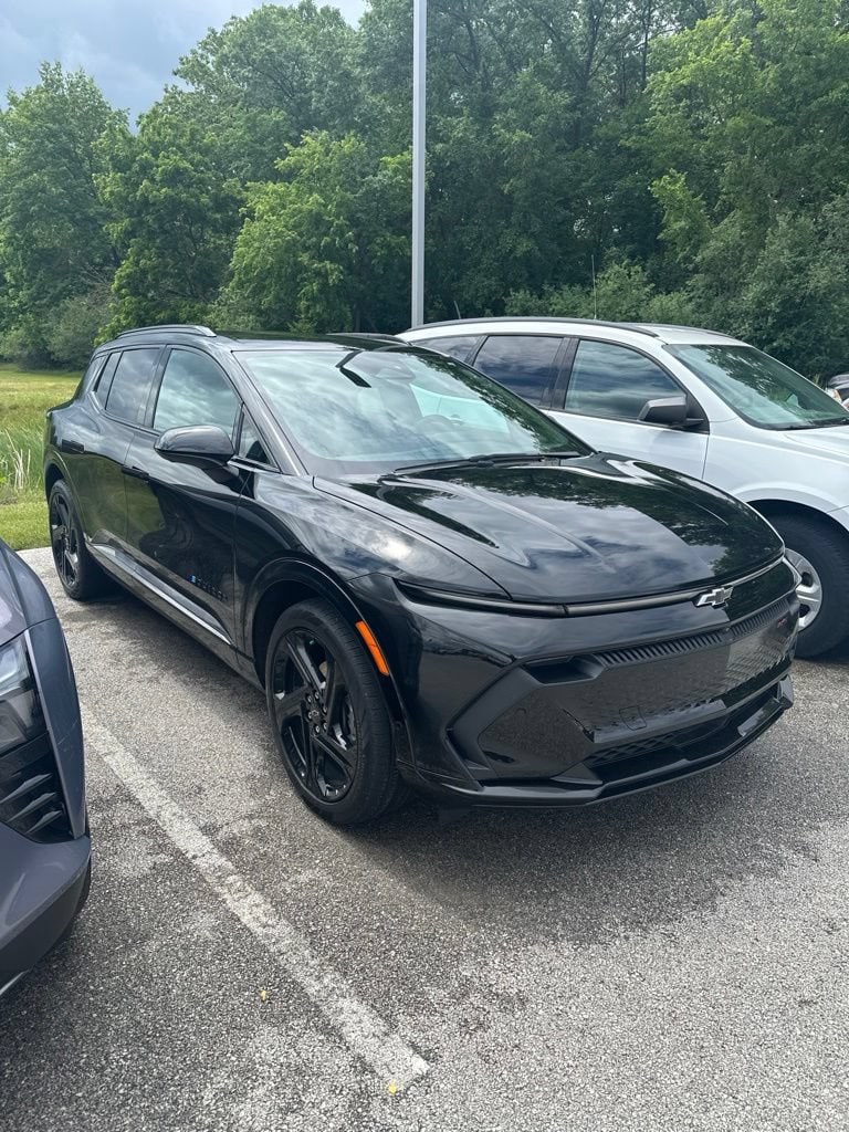 2024 Chevrolet Equinox EV Launch Edition AWD's photo