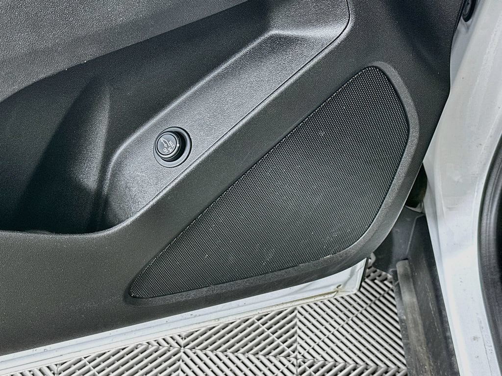 2024 Chevrolet Equinox LT - Photo 27