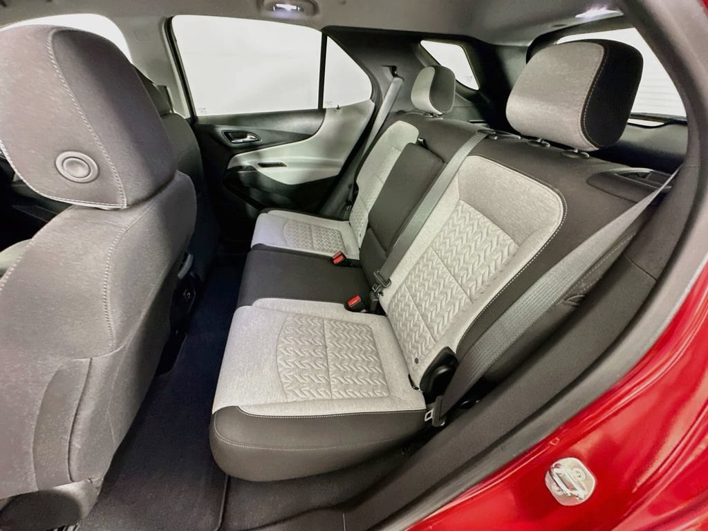 2024 Chevrolet Equinox LT - Photo 32