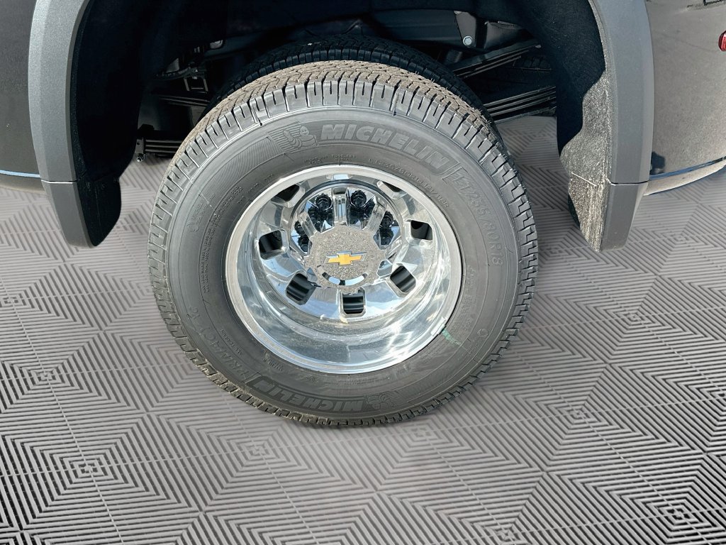 2026 Chevrolet Silverado 3500 HD High Country - Photo 39
