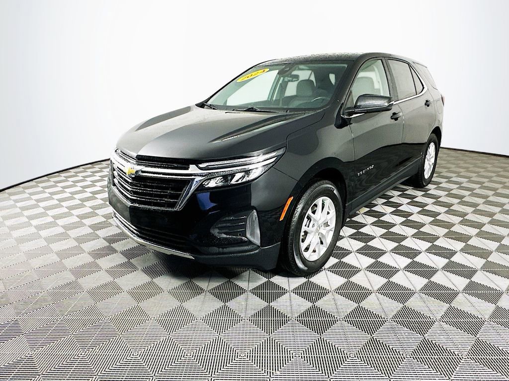 2024 Chevrolet Equinox LT photo 4