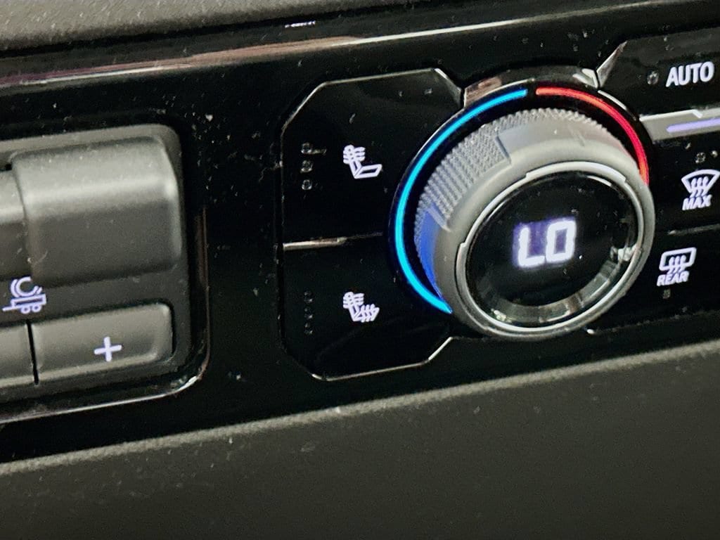 2023 Chevrolet Silverado 1500 LT - Photo 27