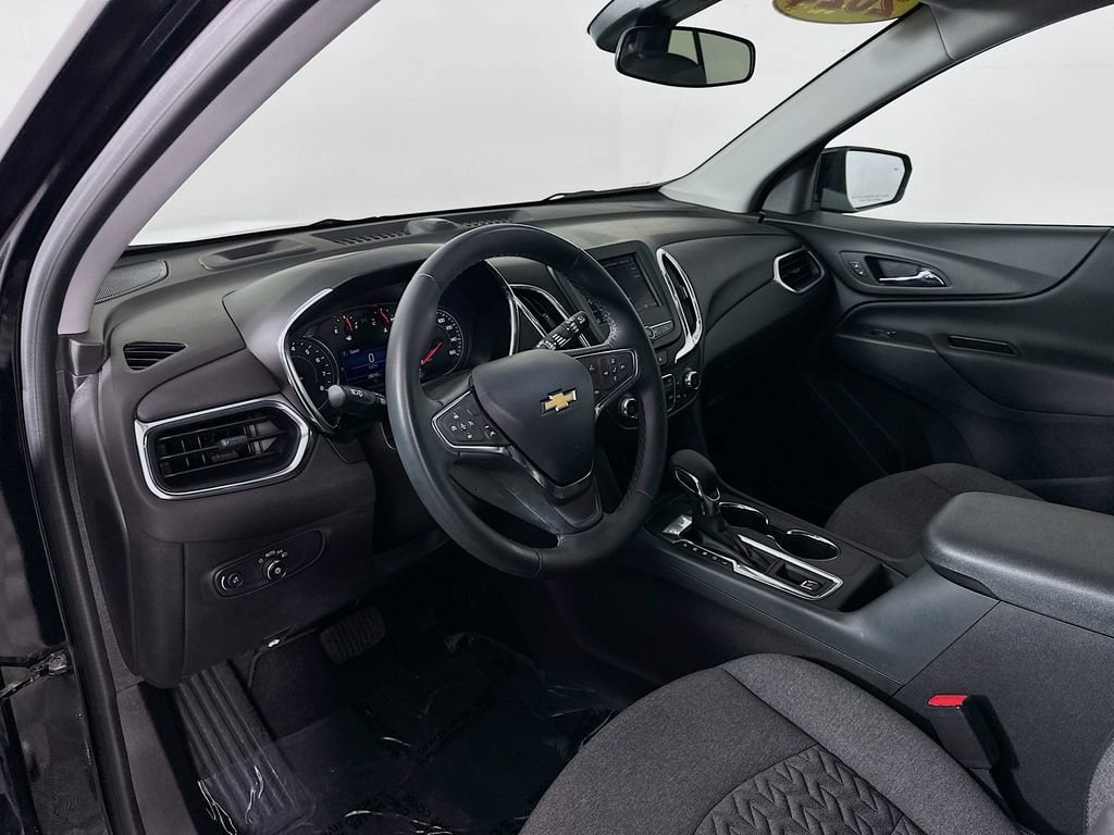 2024 Chevrolet Equinox LT - Photo 14
