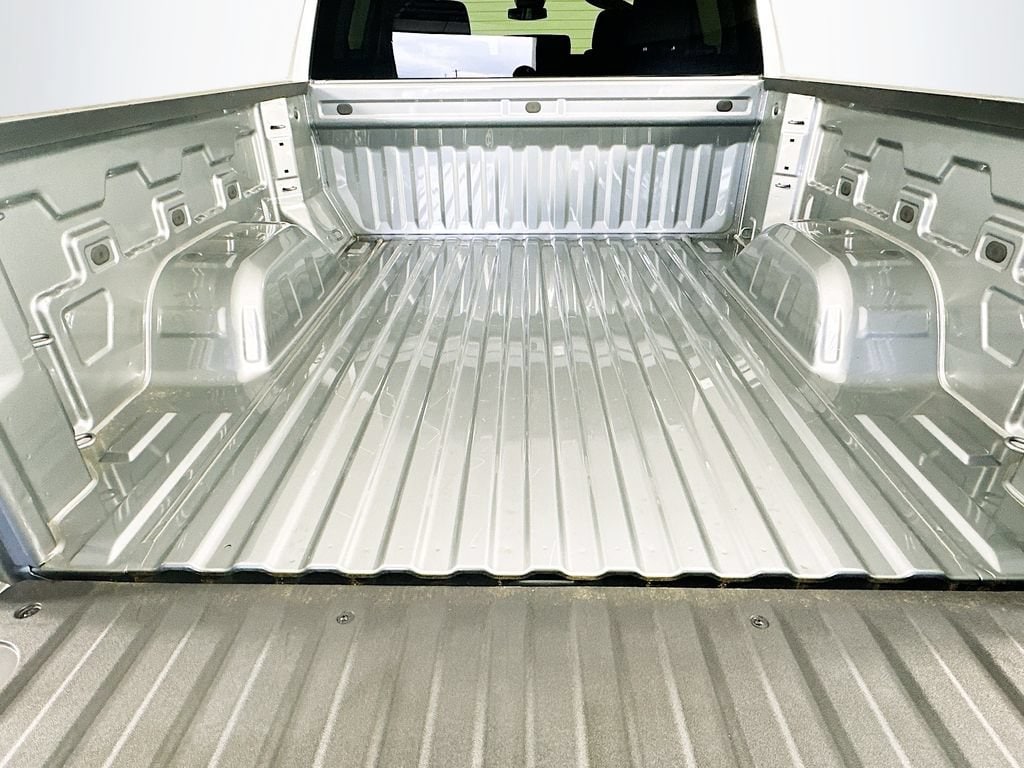 2023 Chevrolet Silverado 1500 LT - Photo 33