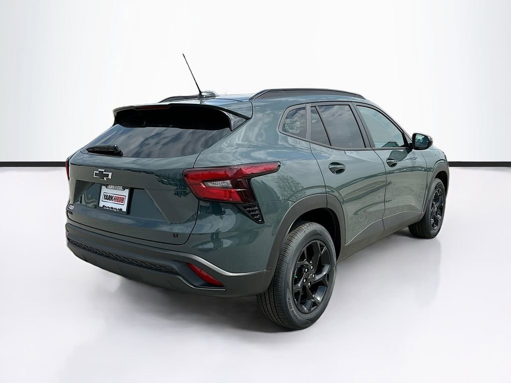 2026 Chevrolet Trax LT - Photo 9
