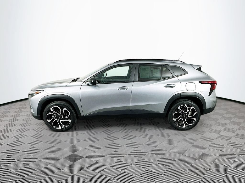 2024 Chevrolet Trax RS - Photo 6