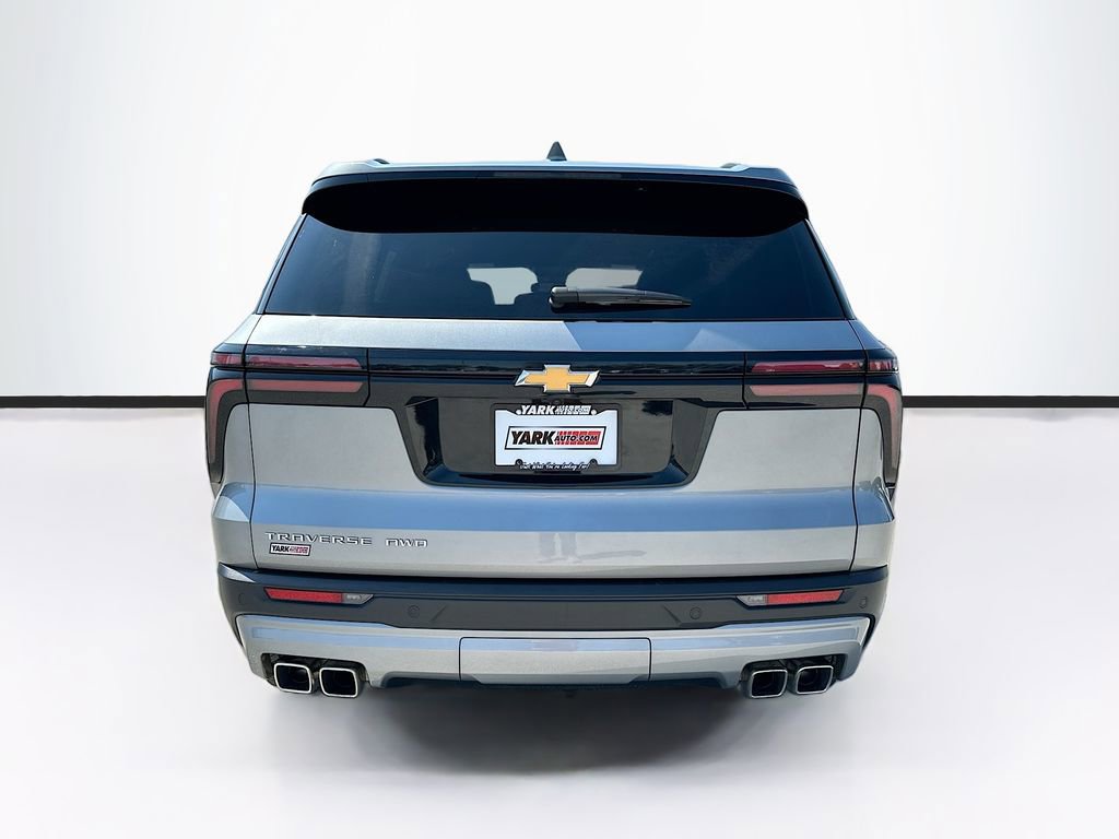 2025 Chevrolet Traverse LT - Photo 9