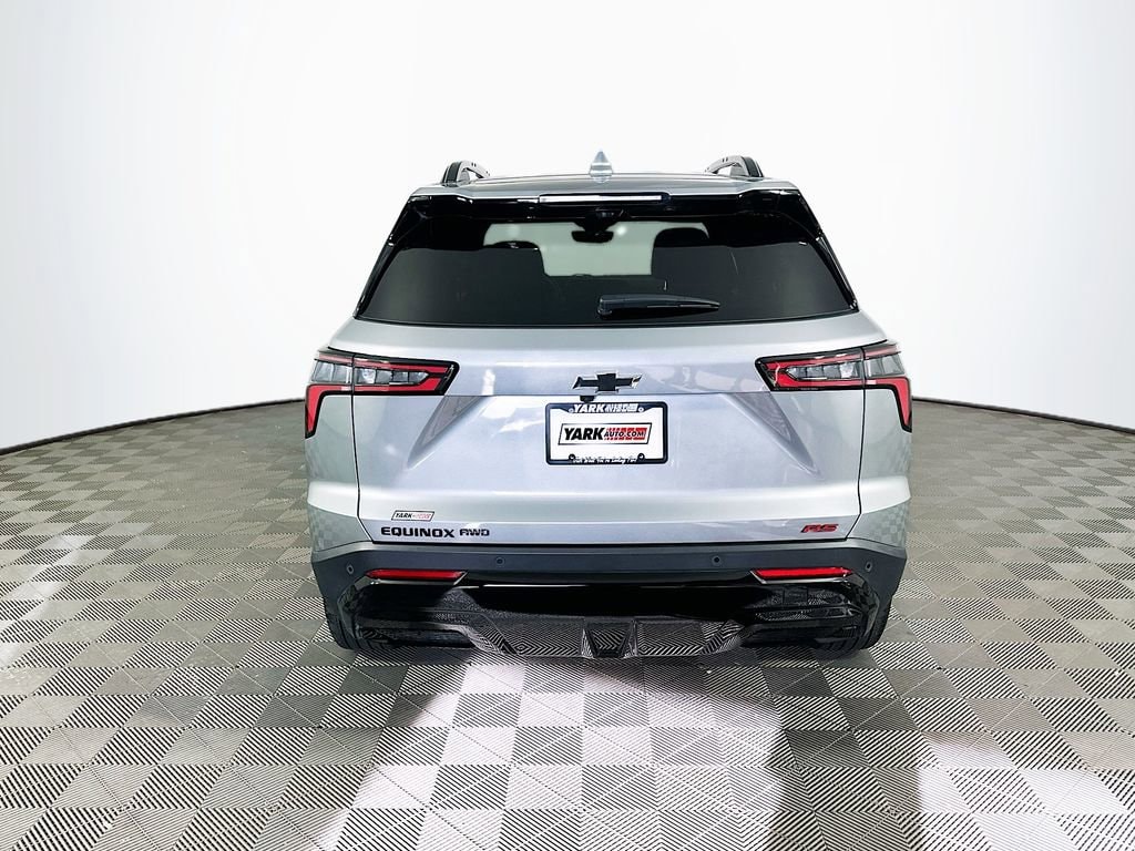 2025 Chevrolet Equinox RS - Photo 10