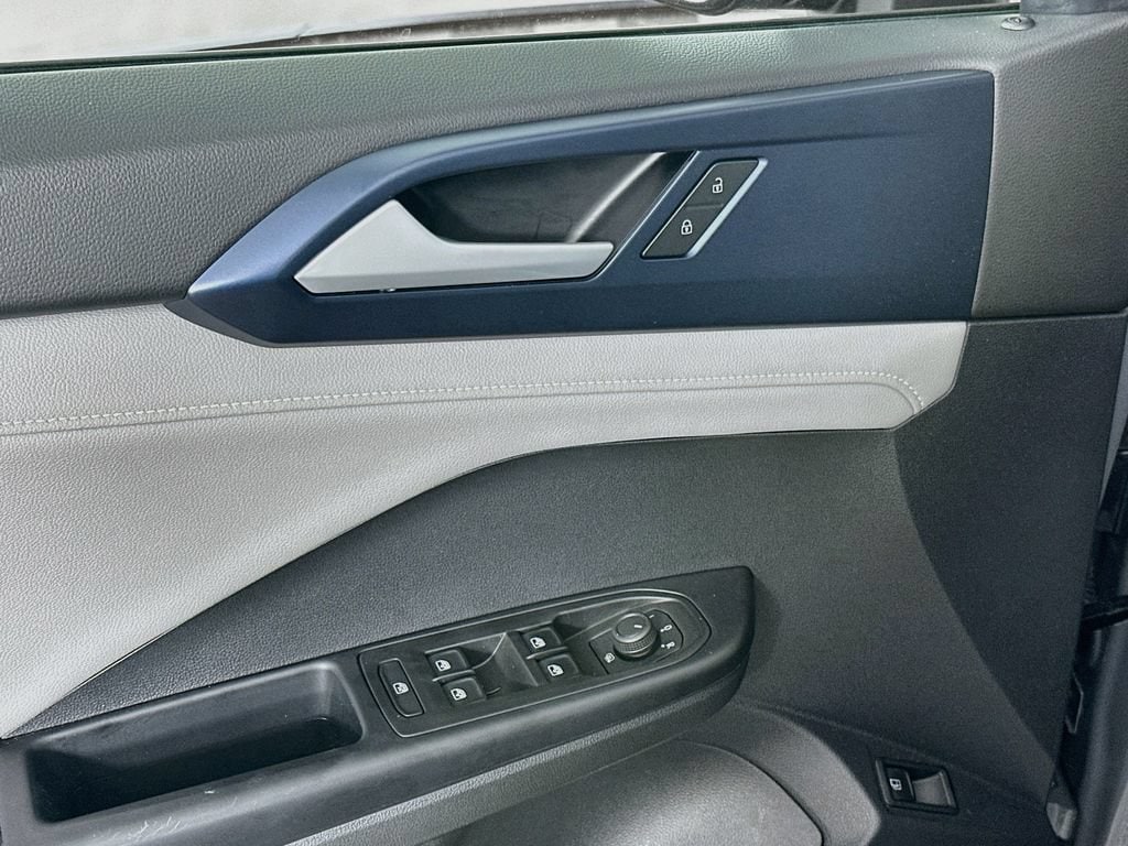 2024 Volkswagen Taos SE - Photo 25