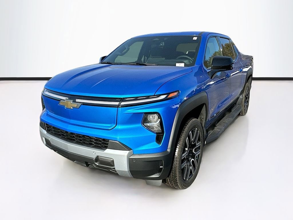 2026 Chevrolet Silverado EV LT - Photo 4