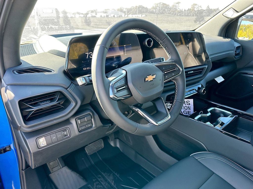 2026 Chevrolet Silverado EV LT - Photo 13