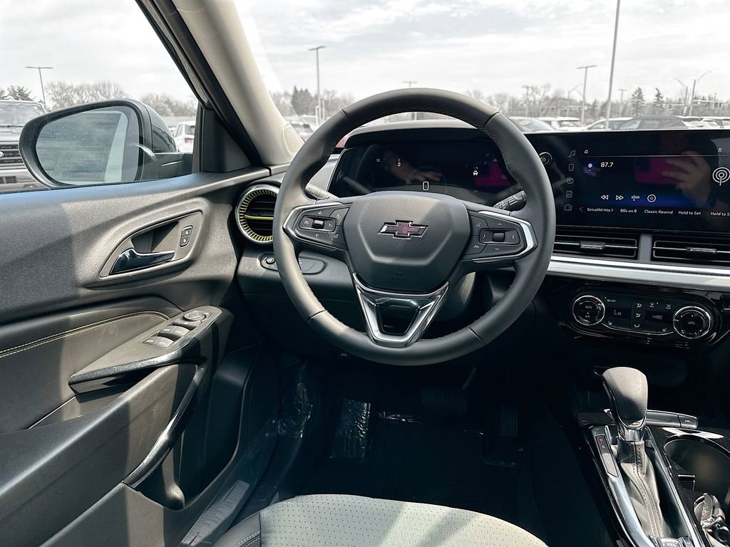 2026 Chevrolet Trax LT - Photo 28