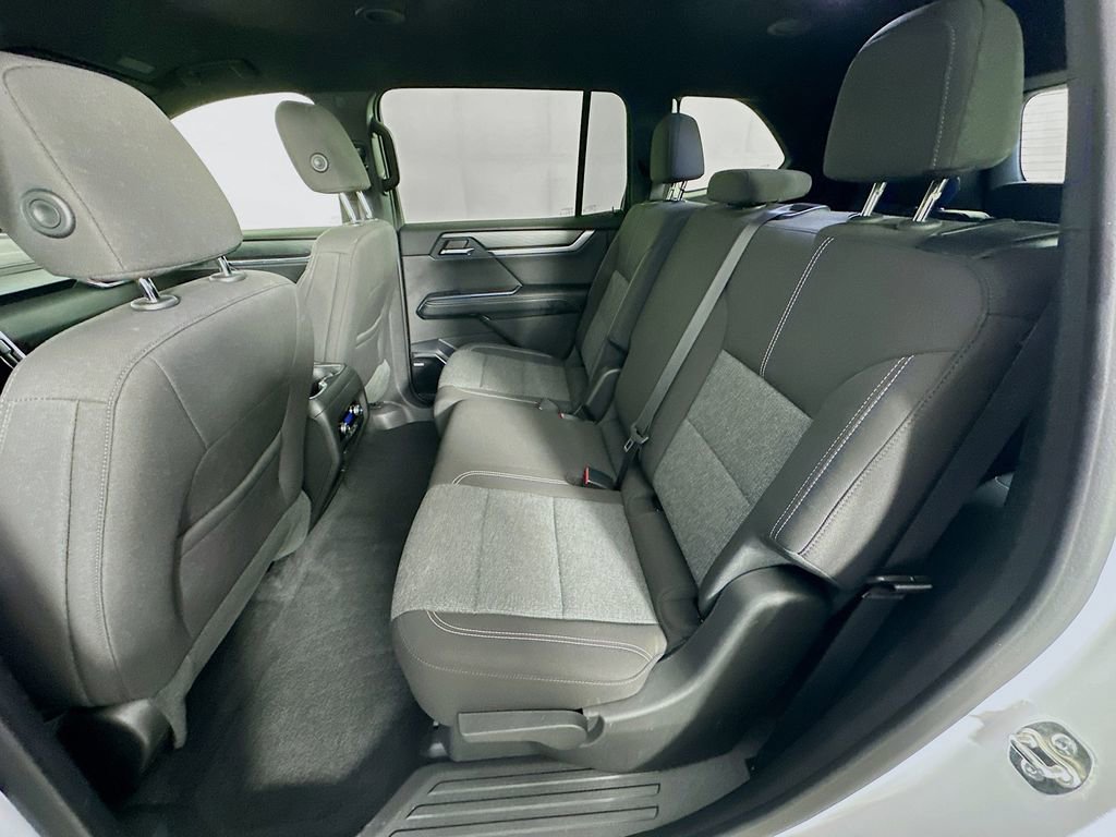 2025 GMC Acadia Elevation - Photo 32