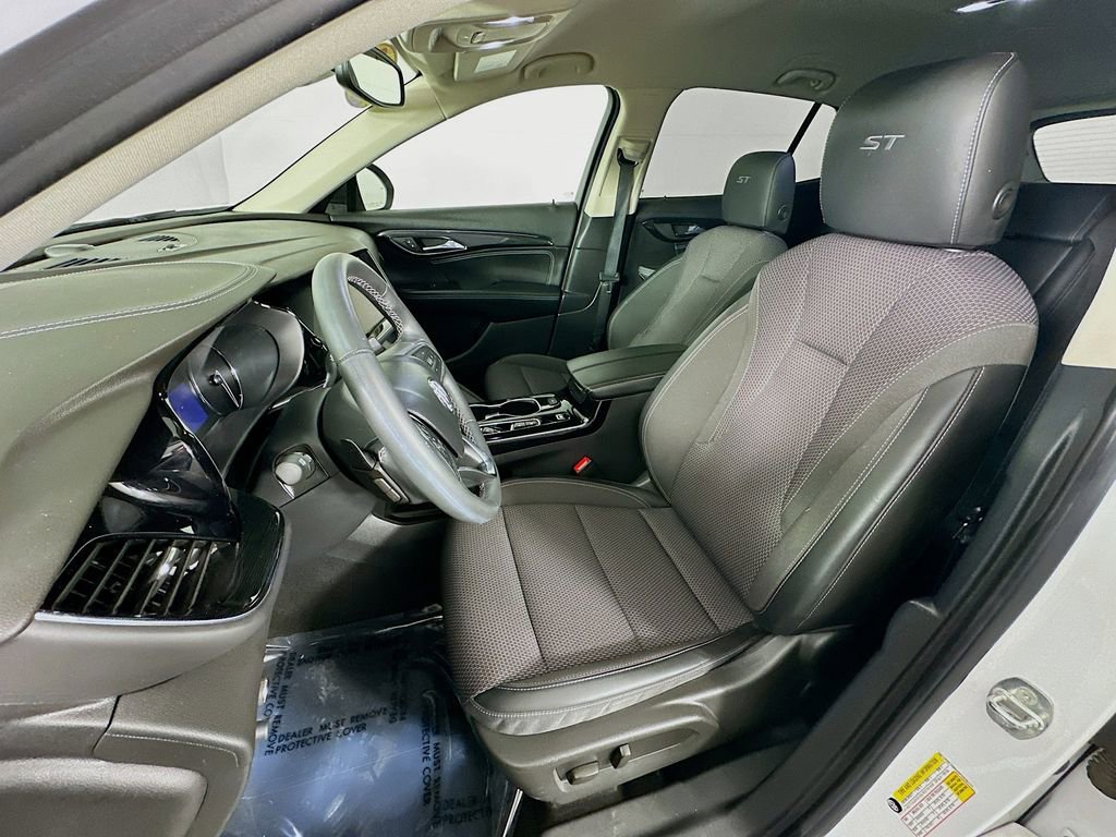 2023 Buick Envision Preferred - Photo 28