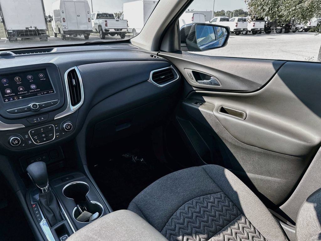 2024 Chevrolet Equinox LT - Photo 30