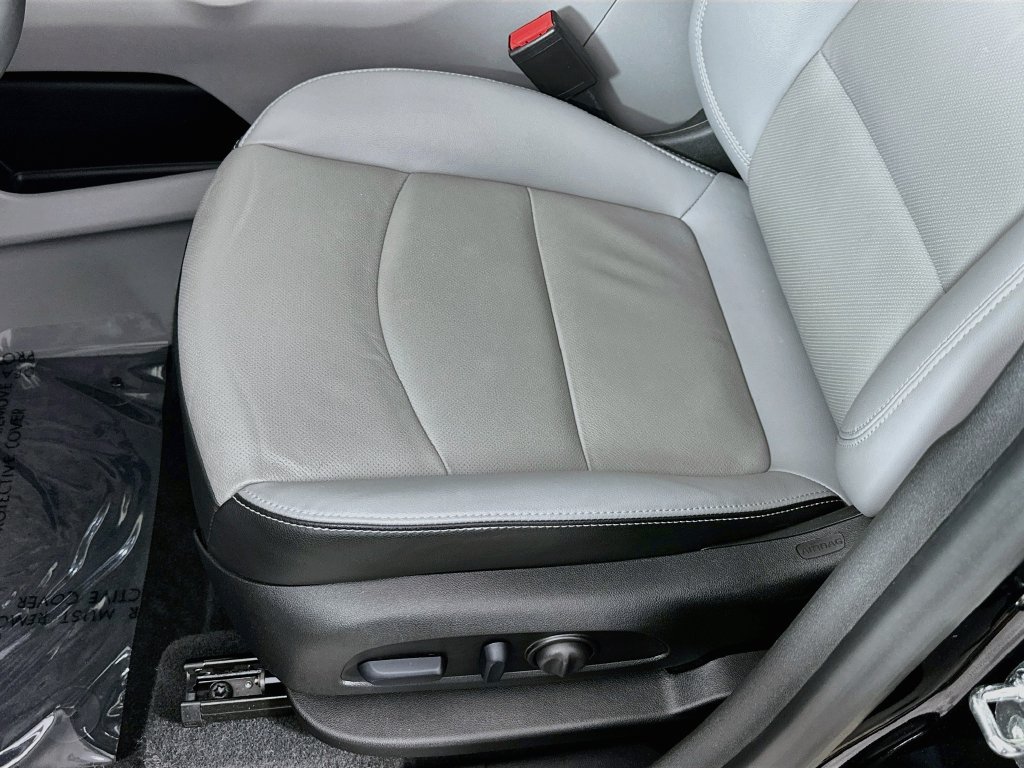 2024 GMC Terrain SLT - Photo 28
