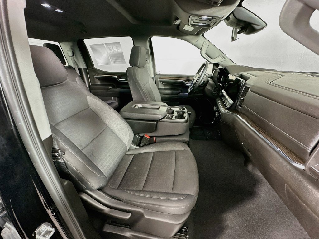 2024 Chevrolet Silverado 1500 LT - Photo 35